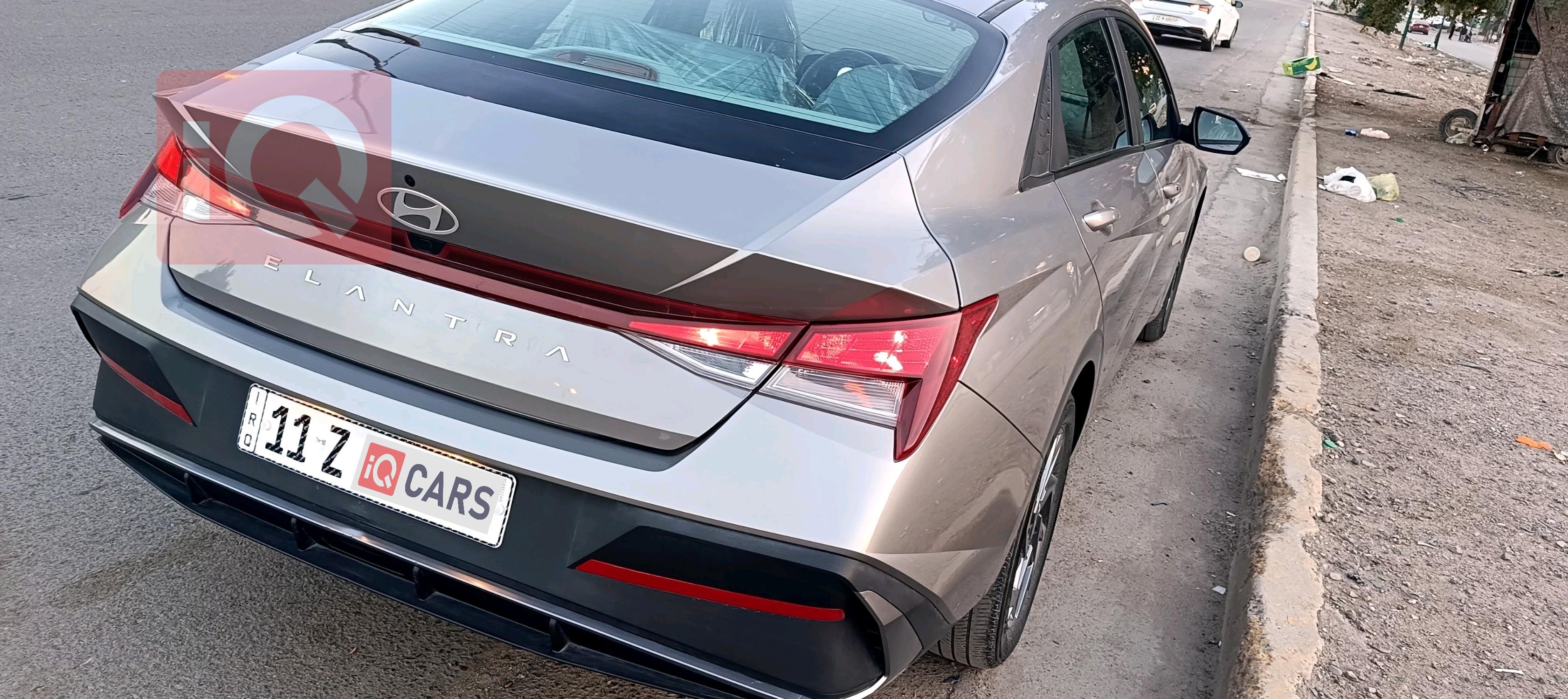 هيونداي النترا